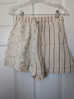 Boutique Shorts Stripe Floral Cottagecore S NWT